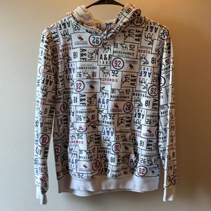 Boys Abercrombie Hoodie. Size 15/16.